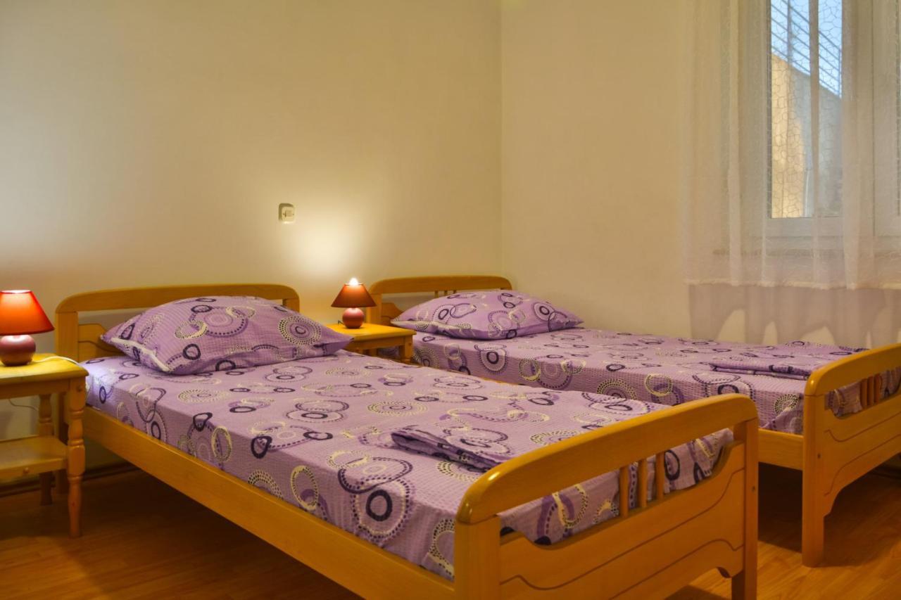 Apartments With A Parking Space Senj - 11520 Экстерьер фото