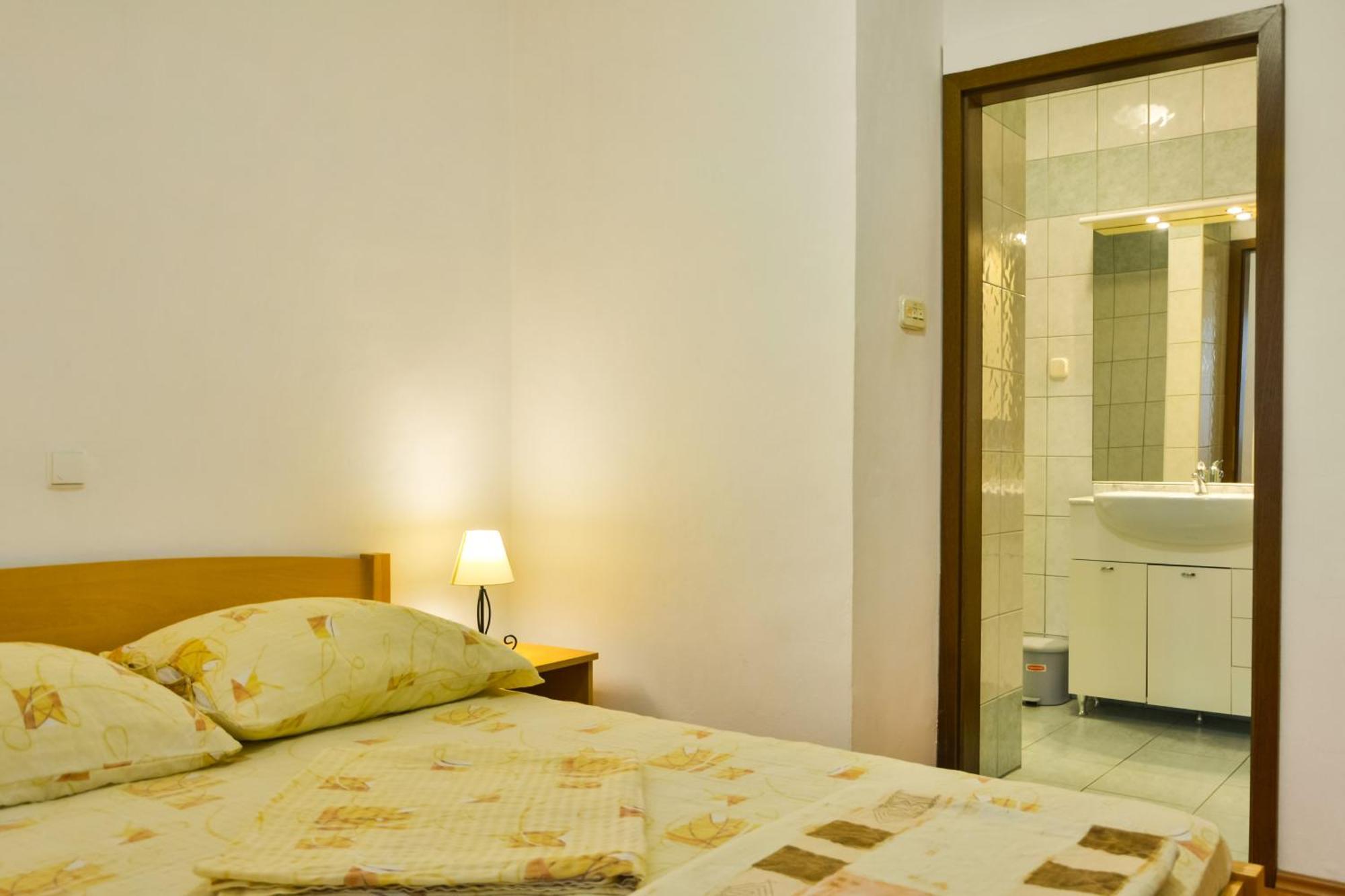 Apartments With A Parking Space Senj - 11520 Номер фото